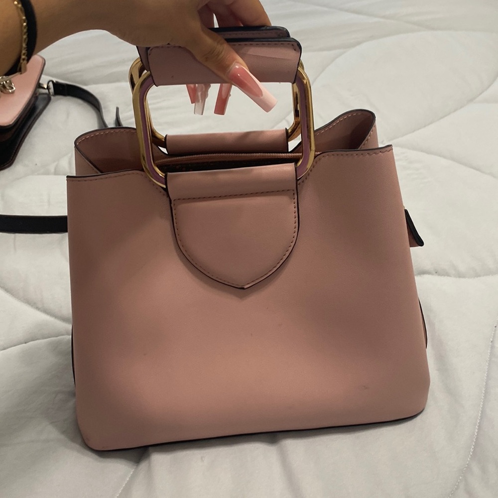 Hand bag